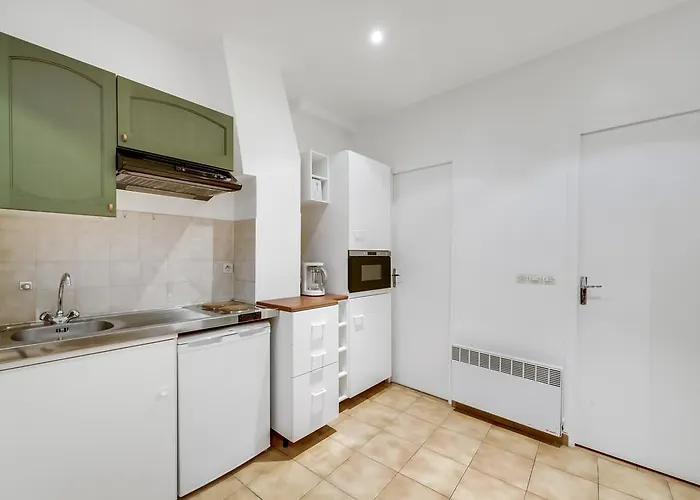 Apartment Louvre Tuileries Id257 *